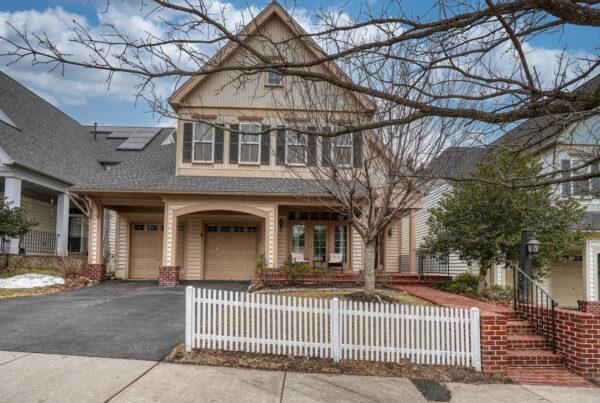 13222 Windsong Lane Clarksburg, MD 20871