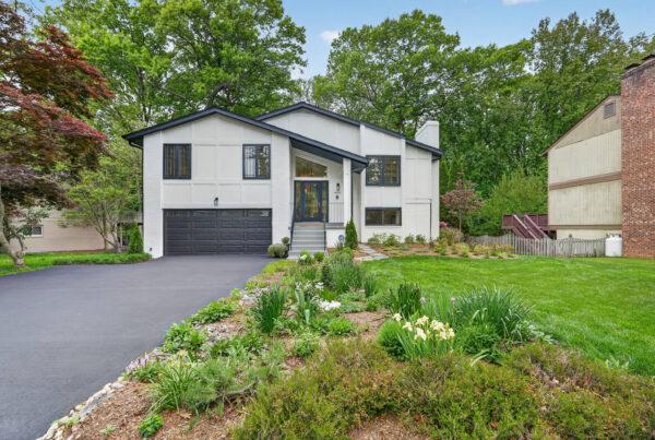 9430 Talisman Drive Vienna, VA 22182